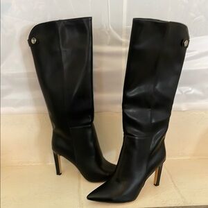 Elegant Black Knee-High Women's Boots